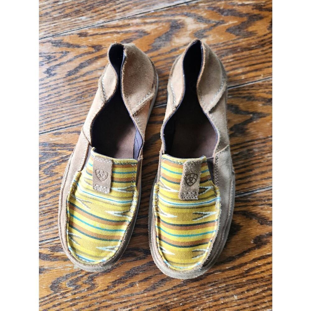 Ariat Women's Navajo Cruiser Slip On Shoes sz 7.5B
